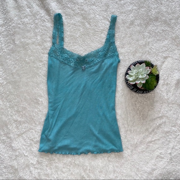Girly teal tank top with lace - Picture 1 of 5